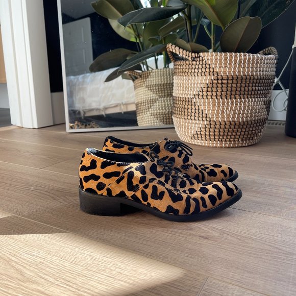 L'INTERVALLE Shoes - L'Intervalle Leopard Pointed Toe Oxford - Sz 39